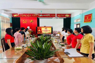 LỄ KẾT NẠP ĐẢNG VIÊN – NIỀM VINH DỰ VÀ TỰ HÀO CỦA CHI BỘ TRƯỜNG MẦM NON MỸ TRUNG
